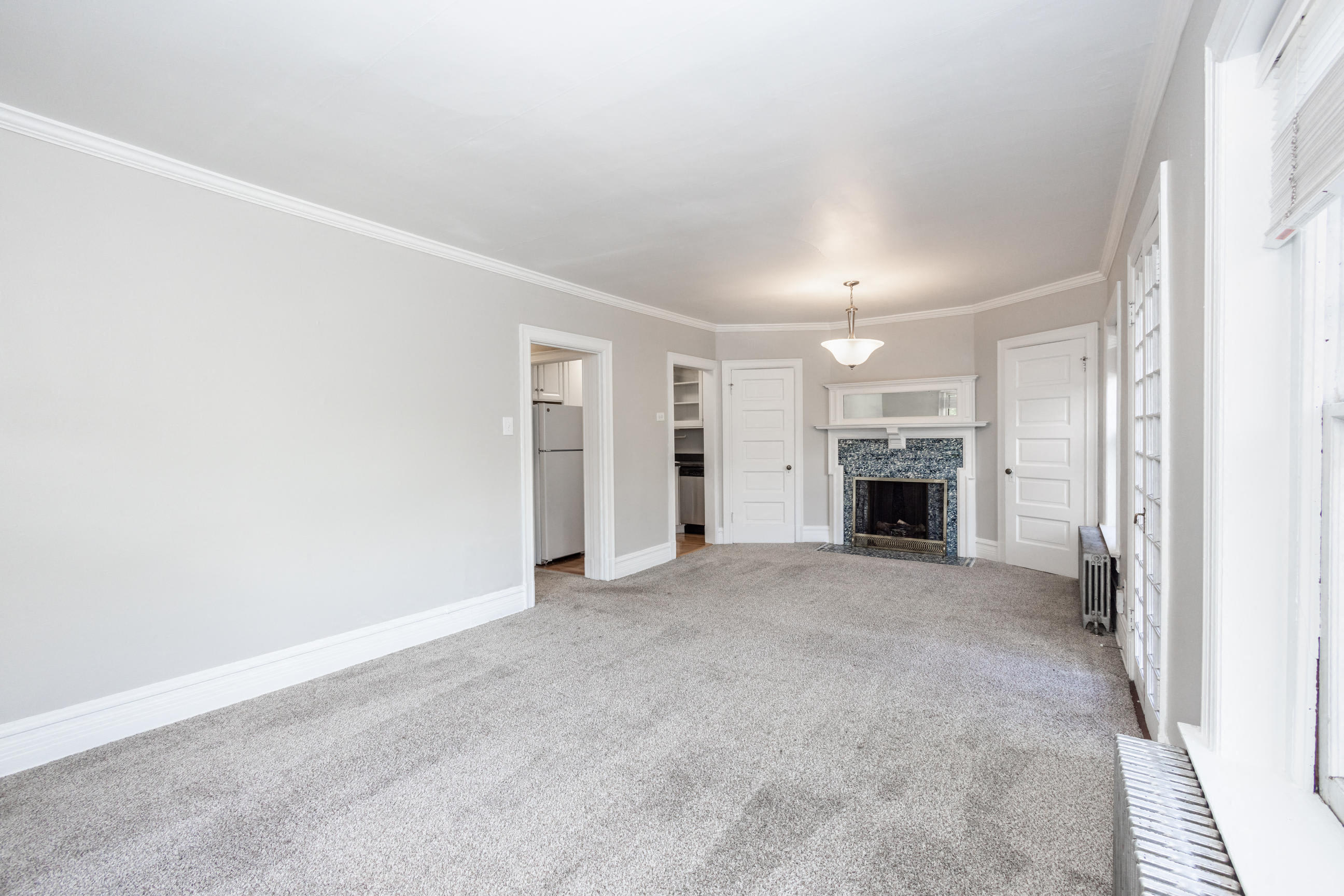 1137 E 10th Avenue – photo 4