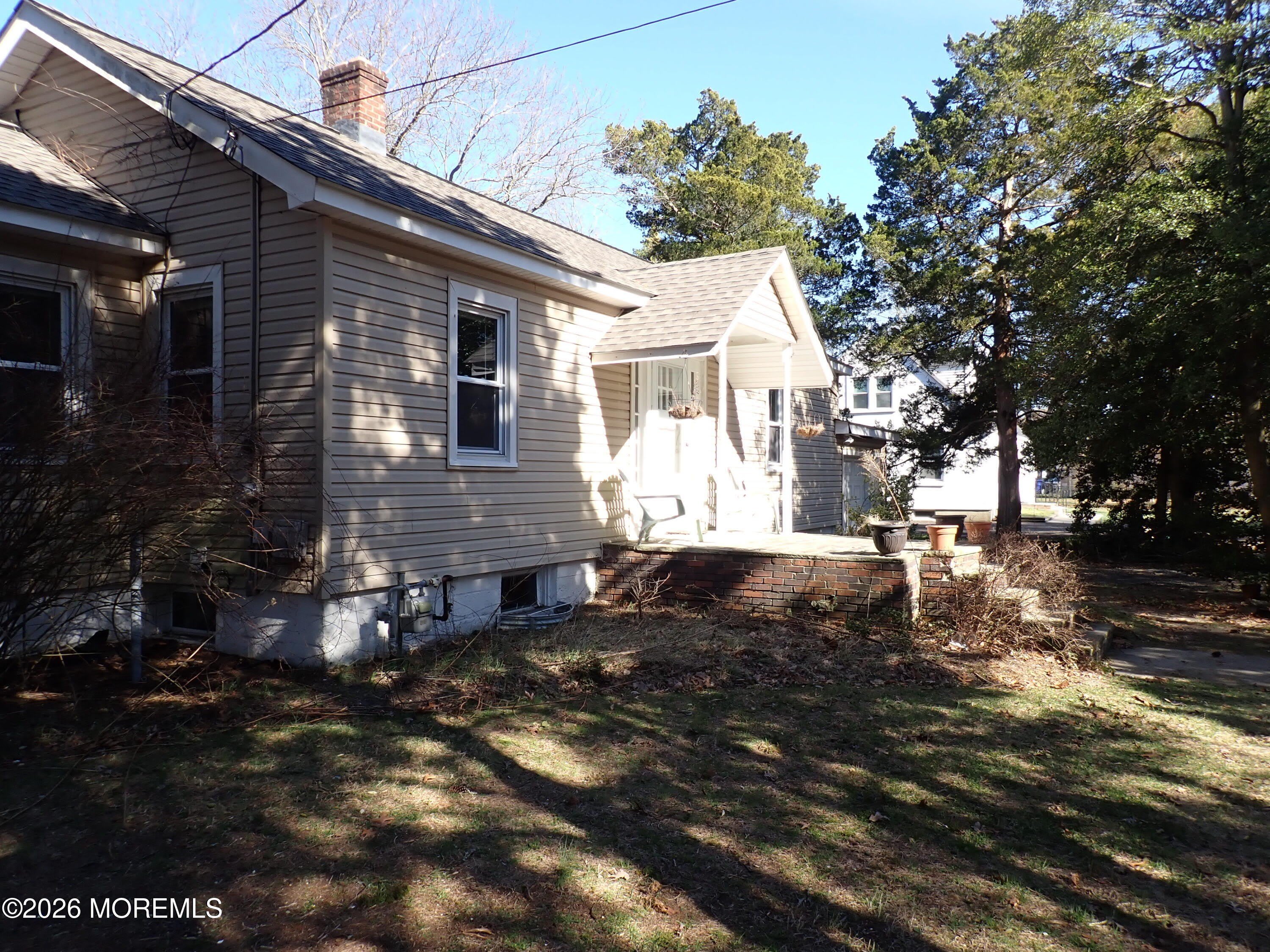 1490 Davidson Avenue – photo 3