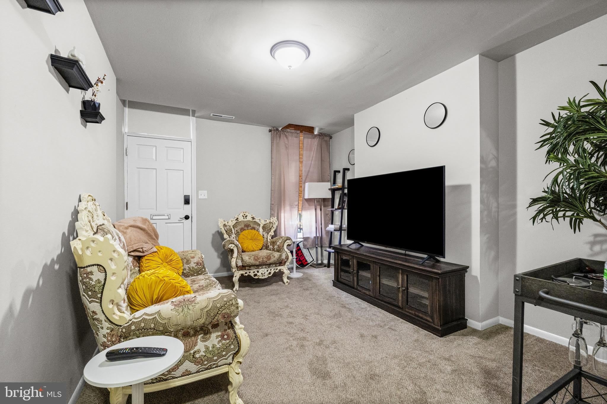 2236 Orleans Street – photo 2