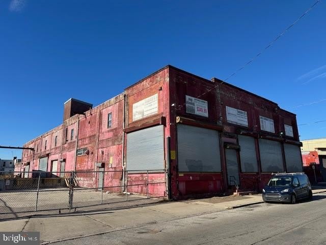 2600 E Tioga Street – photo 3