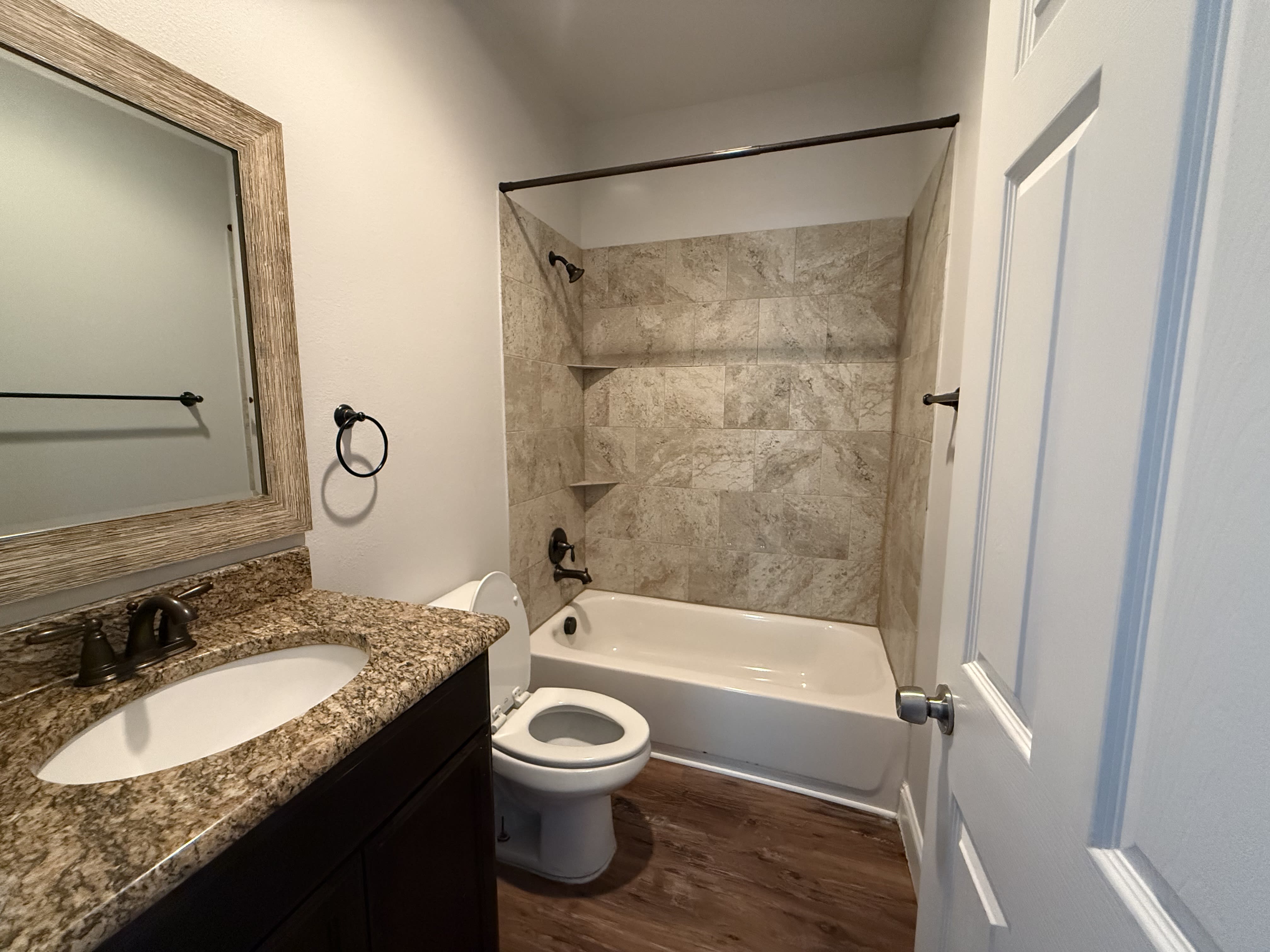 4705 Henry St – photo 4