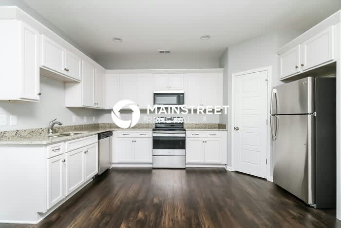 705 Mitscher Drive – photo 5