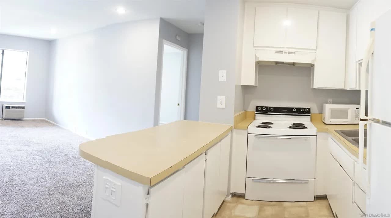 6362 Rancho Mission Rd Unit 705 – photo 3