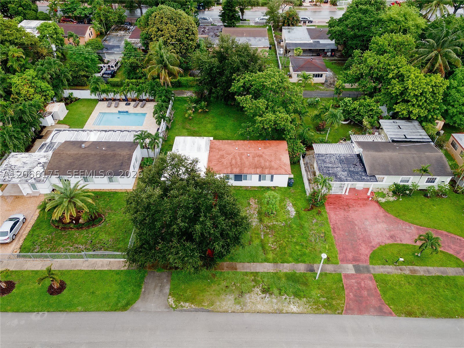 1545 NW 130th St – photo 3