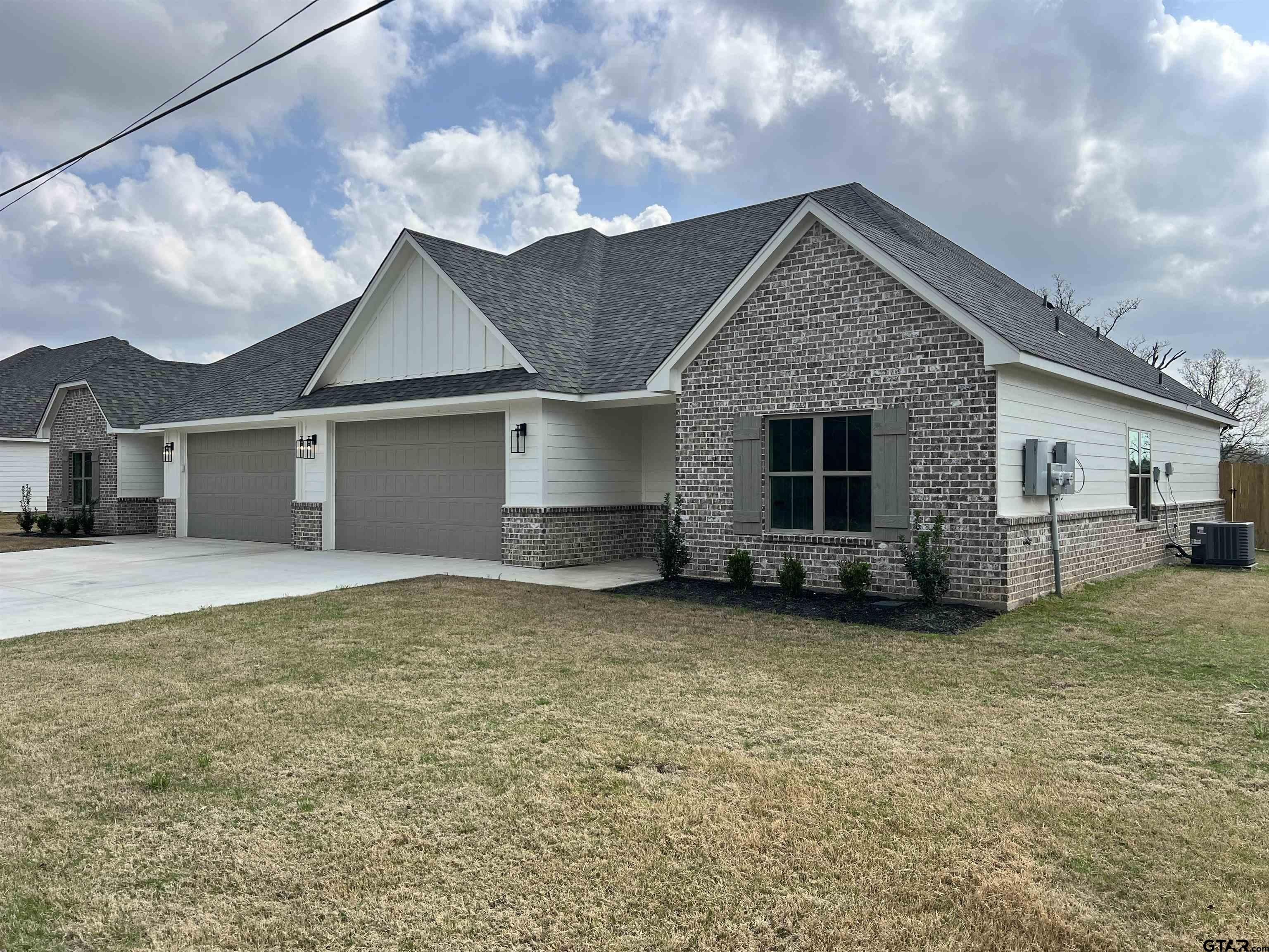 10681 County Road 152 W – photo 2