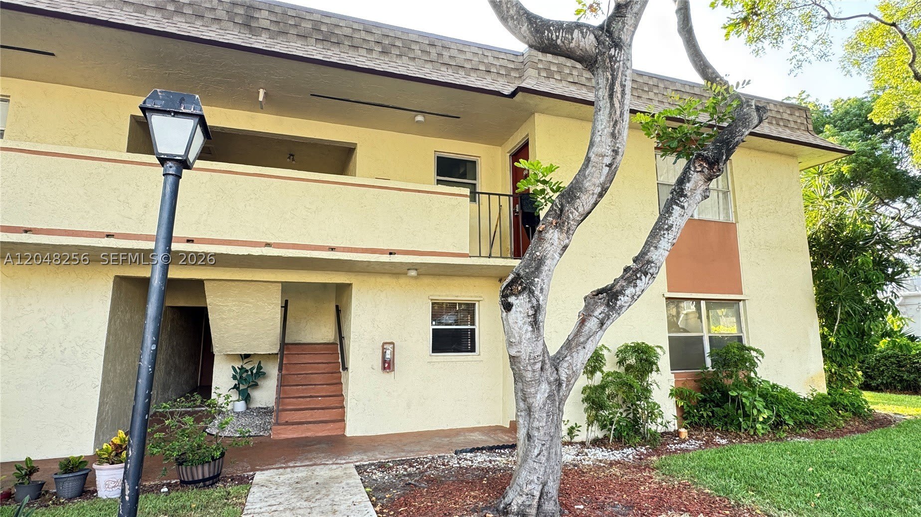 5525 Lakewood Cir N – photo 1