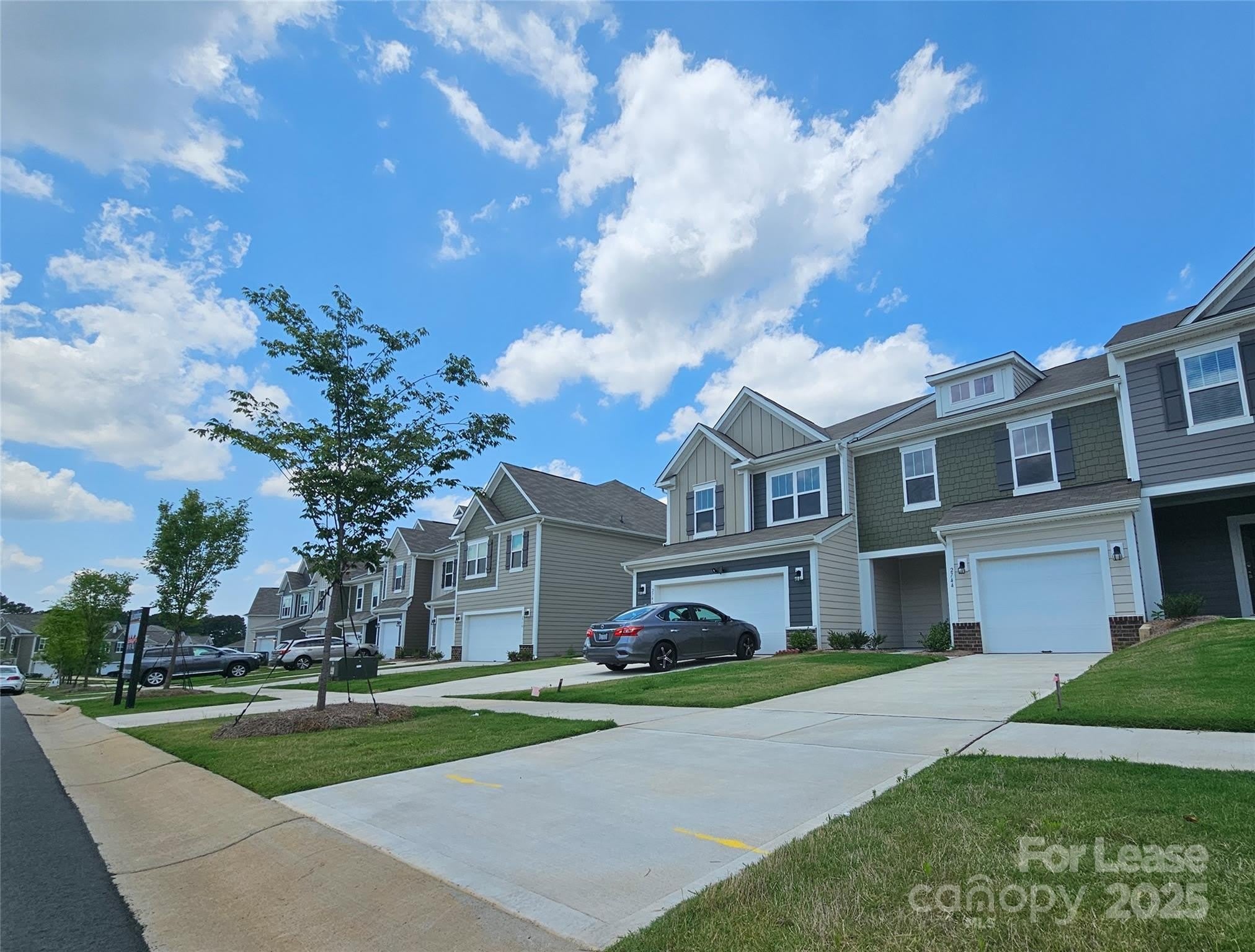 2744 Yeager Drive NW – photo 3