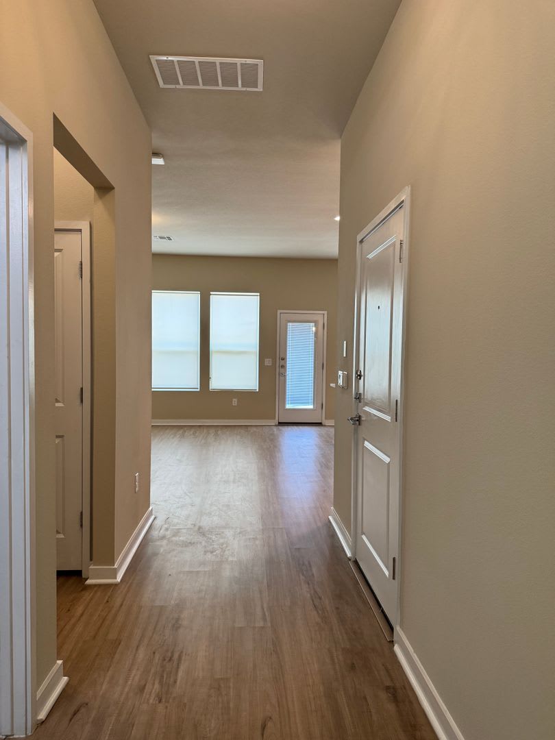 3 BR/2.5BA – photo 3