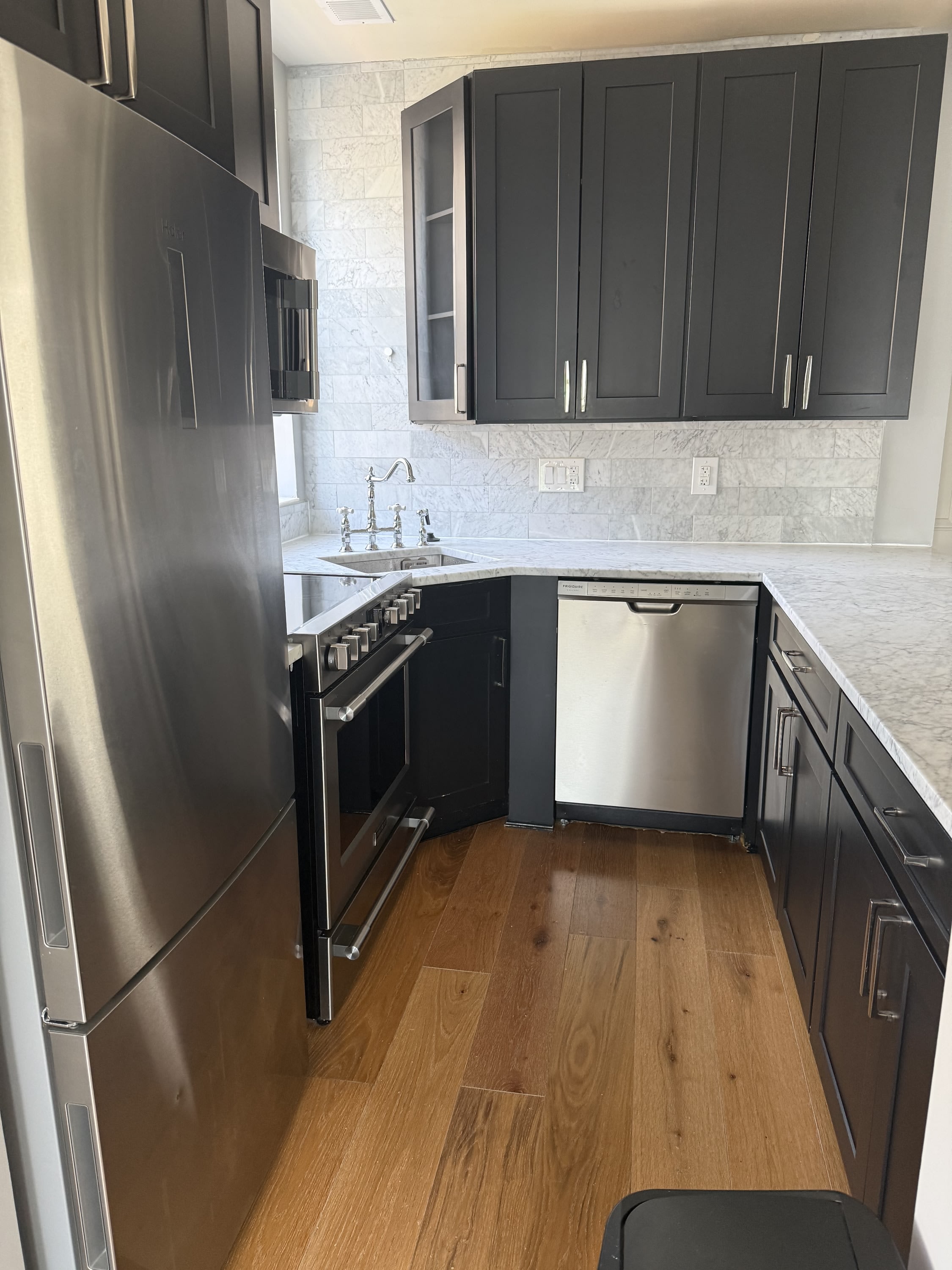 2100 Newport Place Northwest Unit 4 1 – photo 3