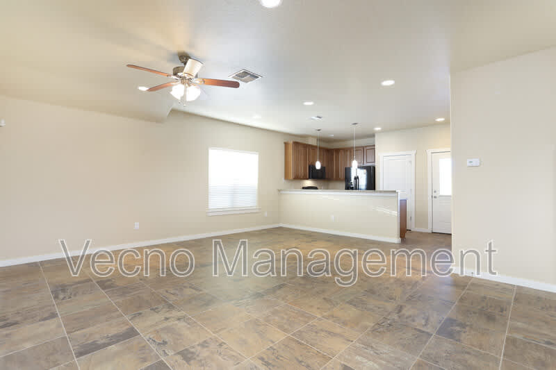 213 Circle Court – photo 4