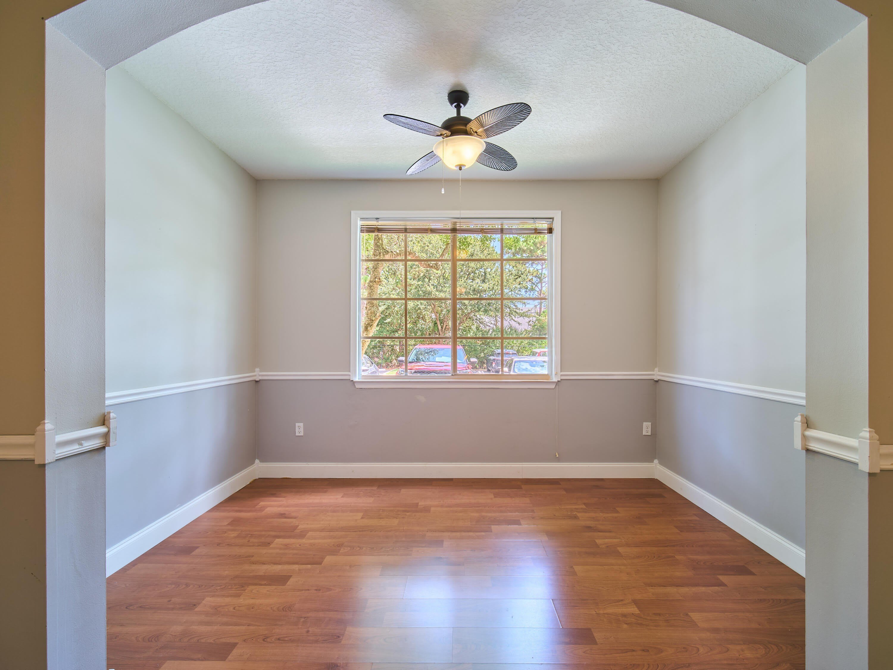 6101 Myrtlewood Circle W – photo 4