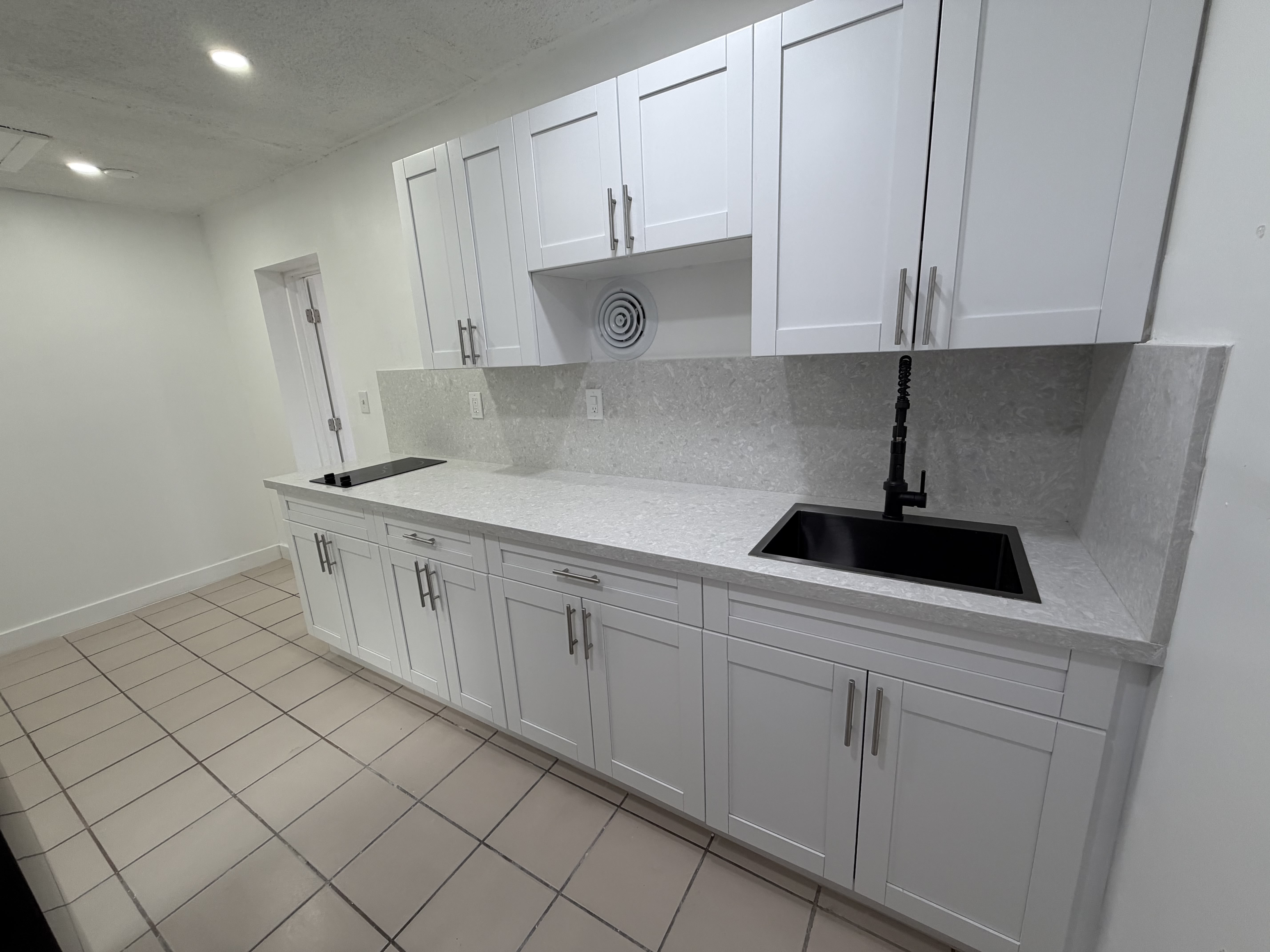 11134 Sw 6th St – photo 4