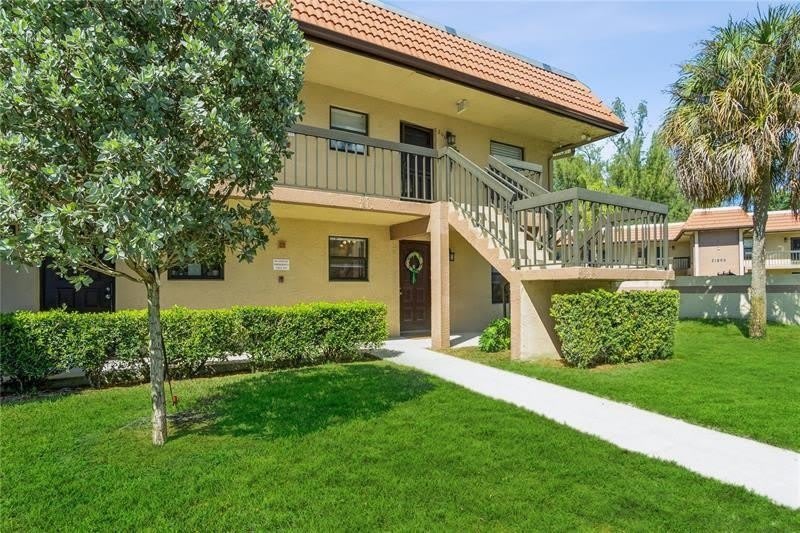 21915 Lake Forest Circle – photo 1