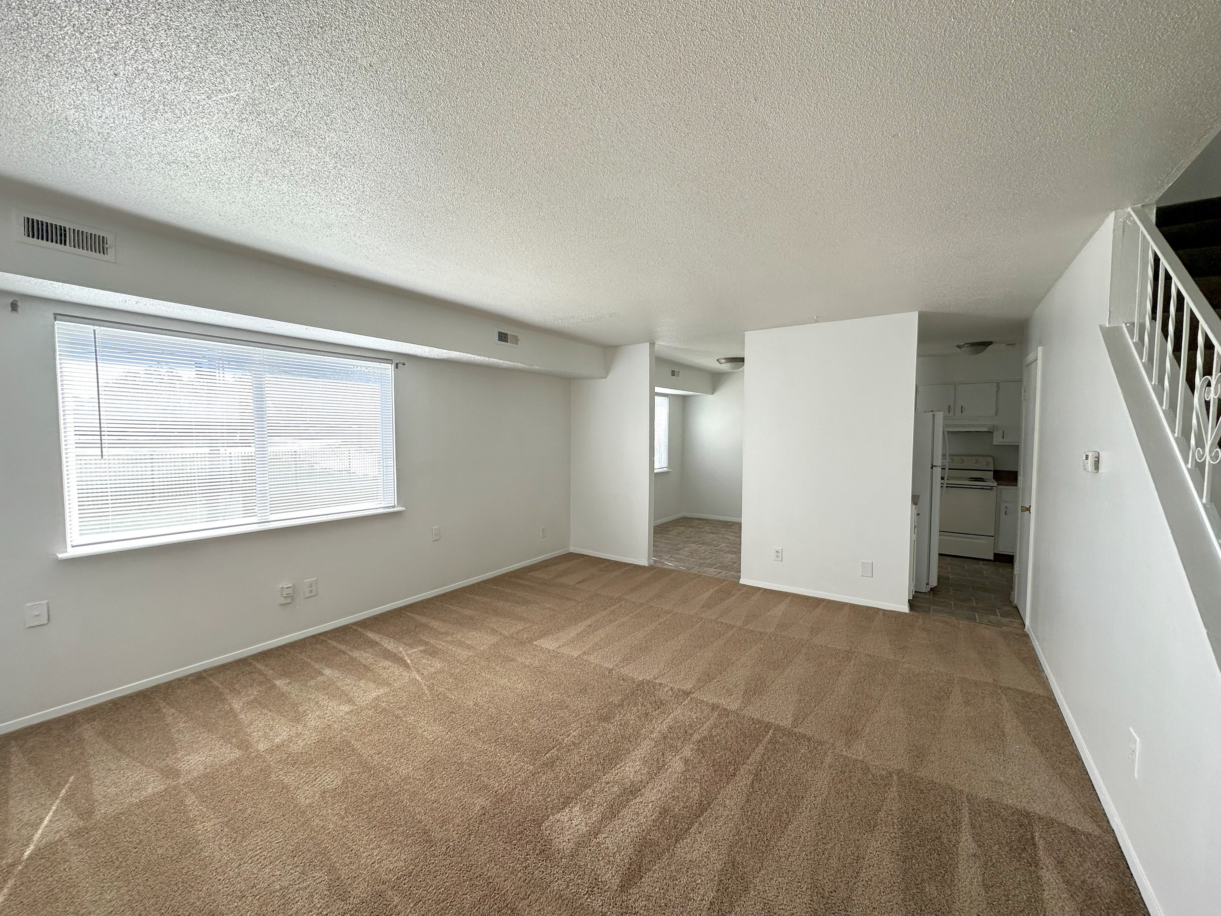 Courtyard Apartments – photo 1