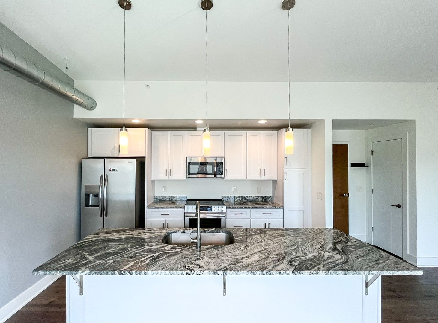 Old Trail Heights Apartments For Lease! – photo 1