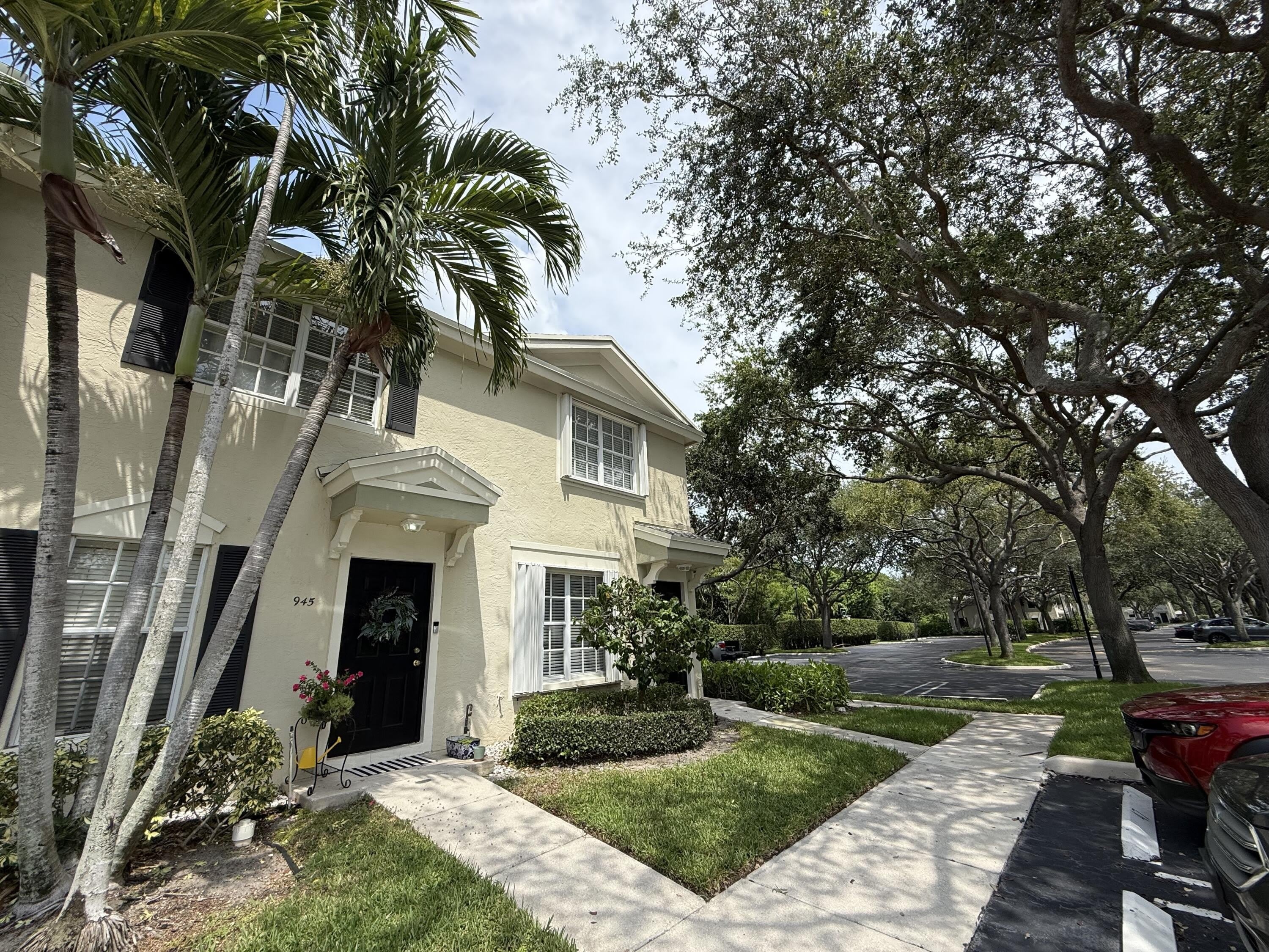 947 Kokomo Key Lane – photo 1
