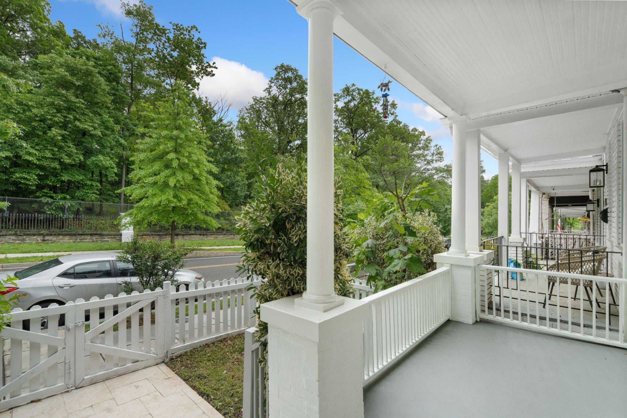 245 ROCK CREEK CHURCH Road NW – photo 5