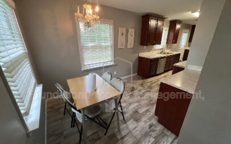 6236 Haddington Drive – photo 5