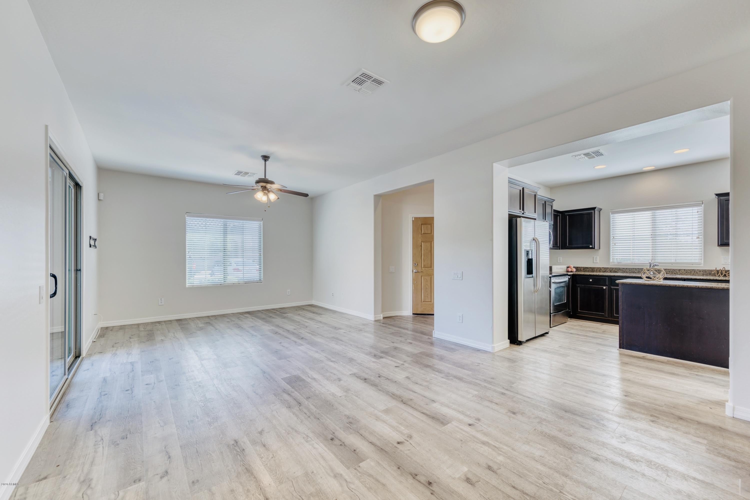 21130 N 36TH Place – photo 3