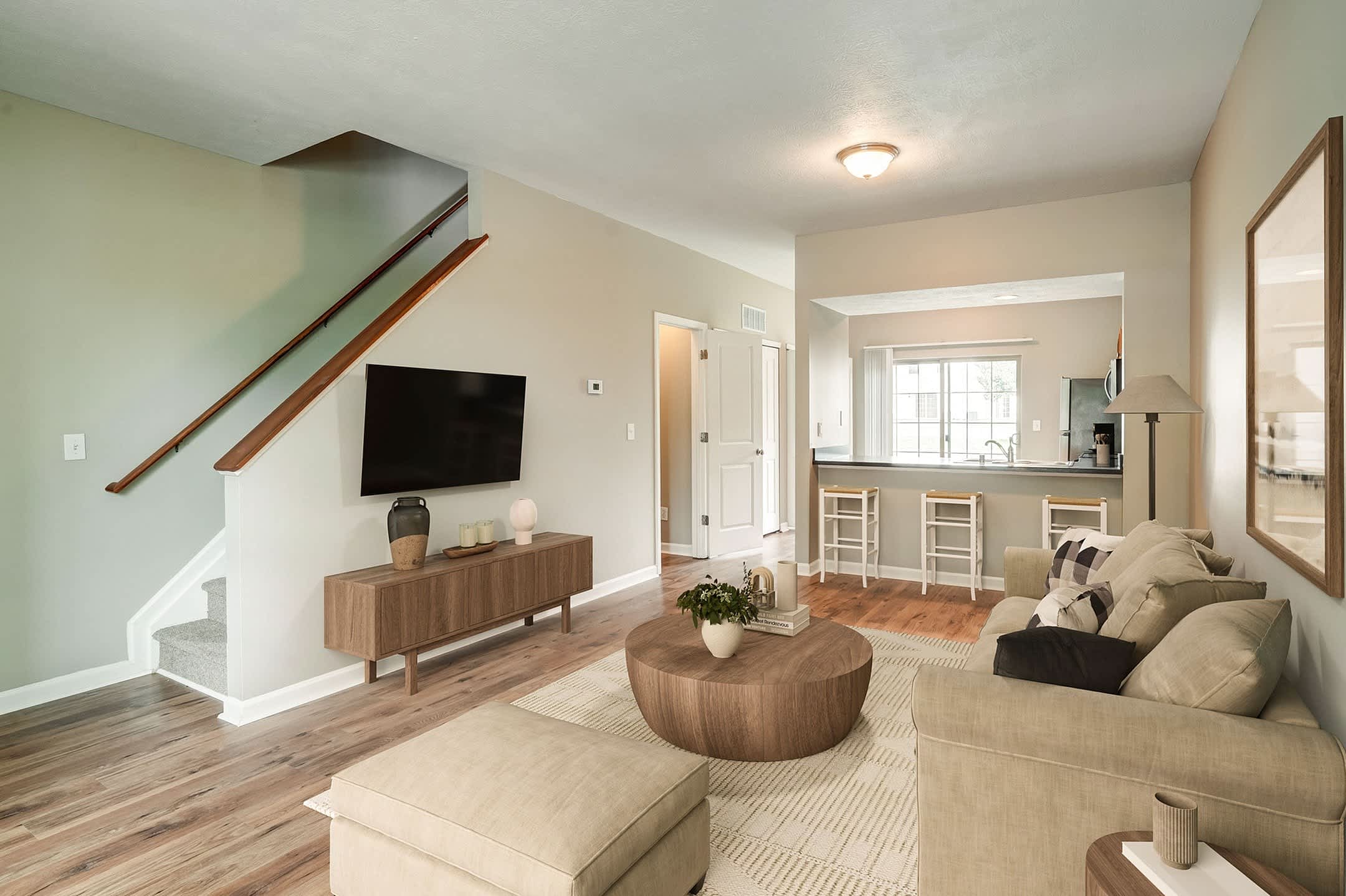Riverford Crossing Apartments – photo 1