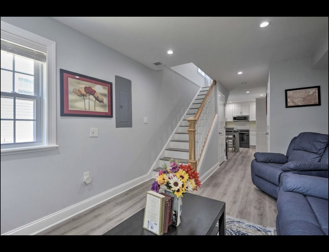 2 Bedroom House @ 1304 Van Buren Street Northwest – photo 3