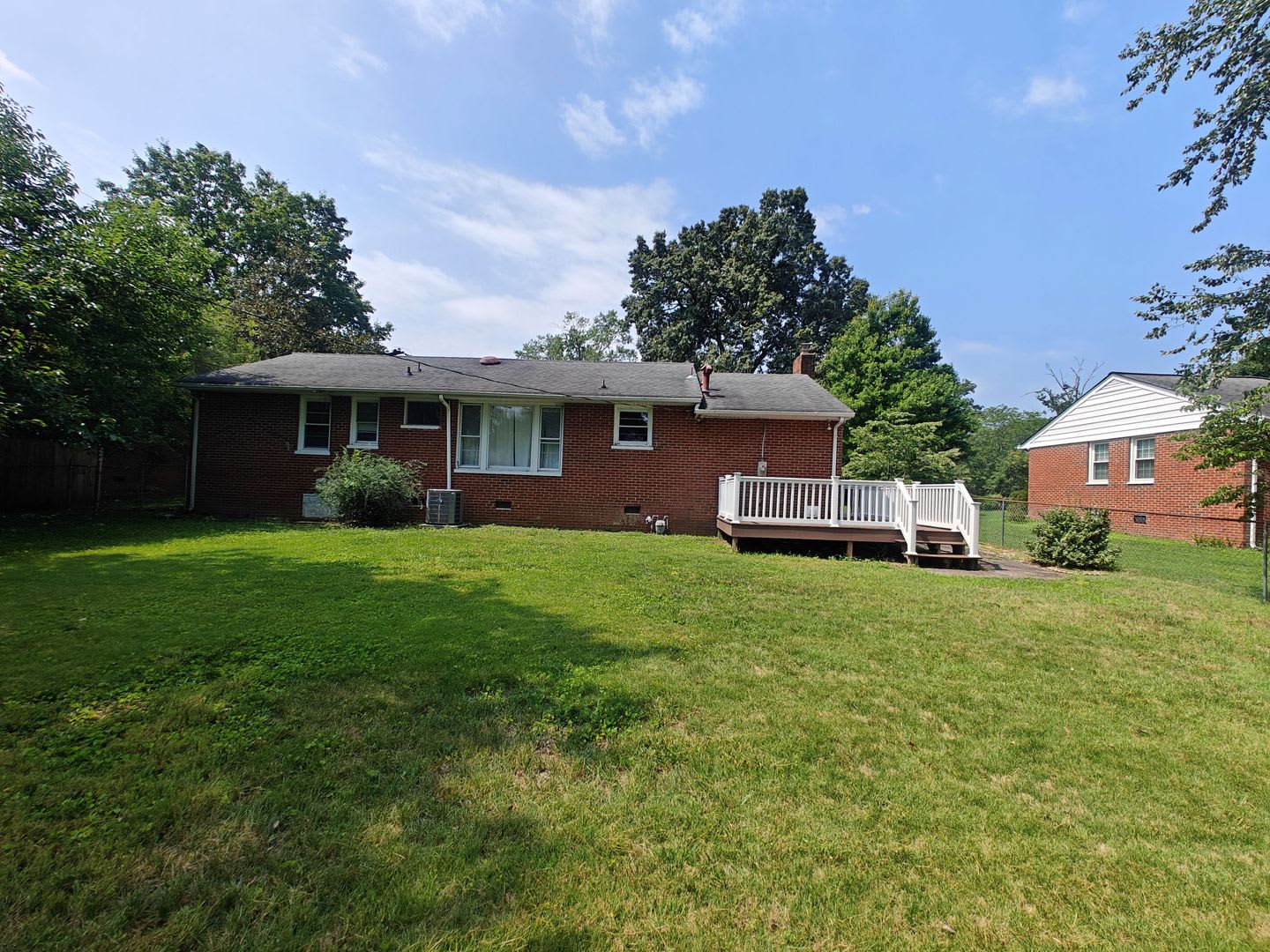 3 bedroom home in Henrico – photo 4