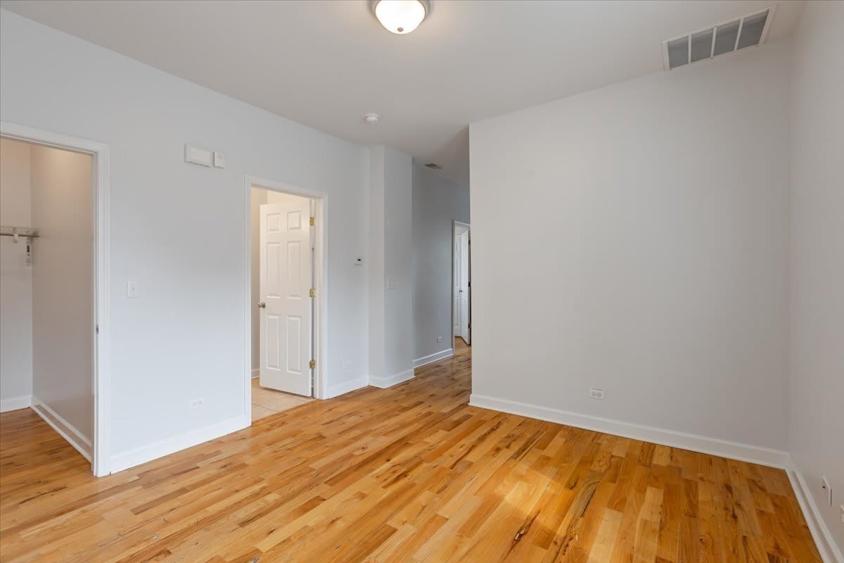 1234 W 49th Place – photo 3