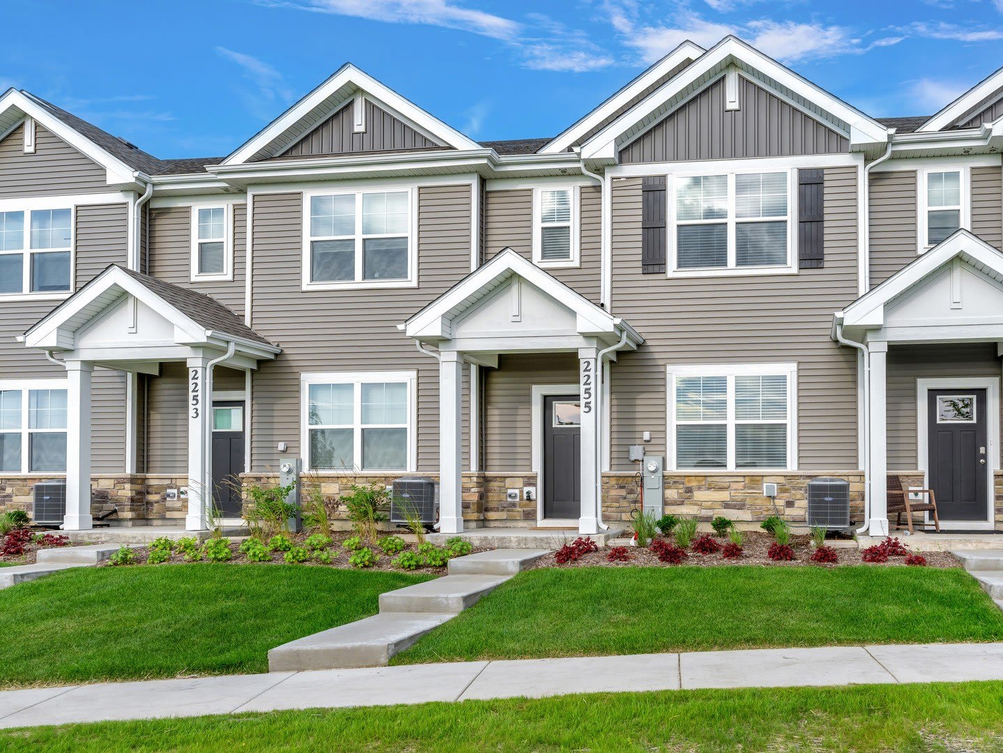 2255 Riesling Road – photo 1