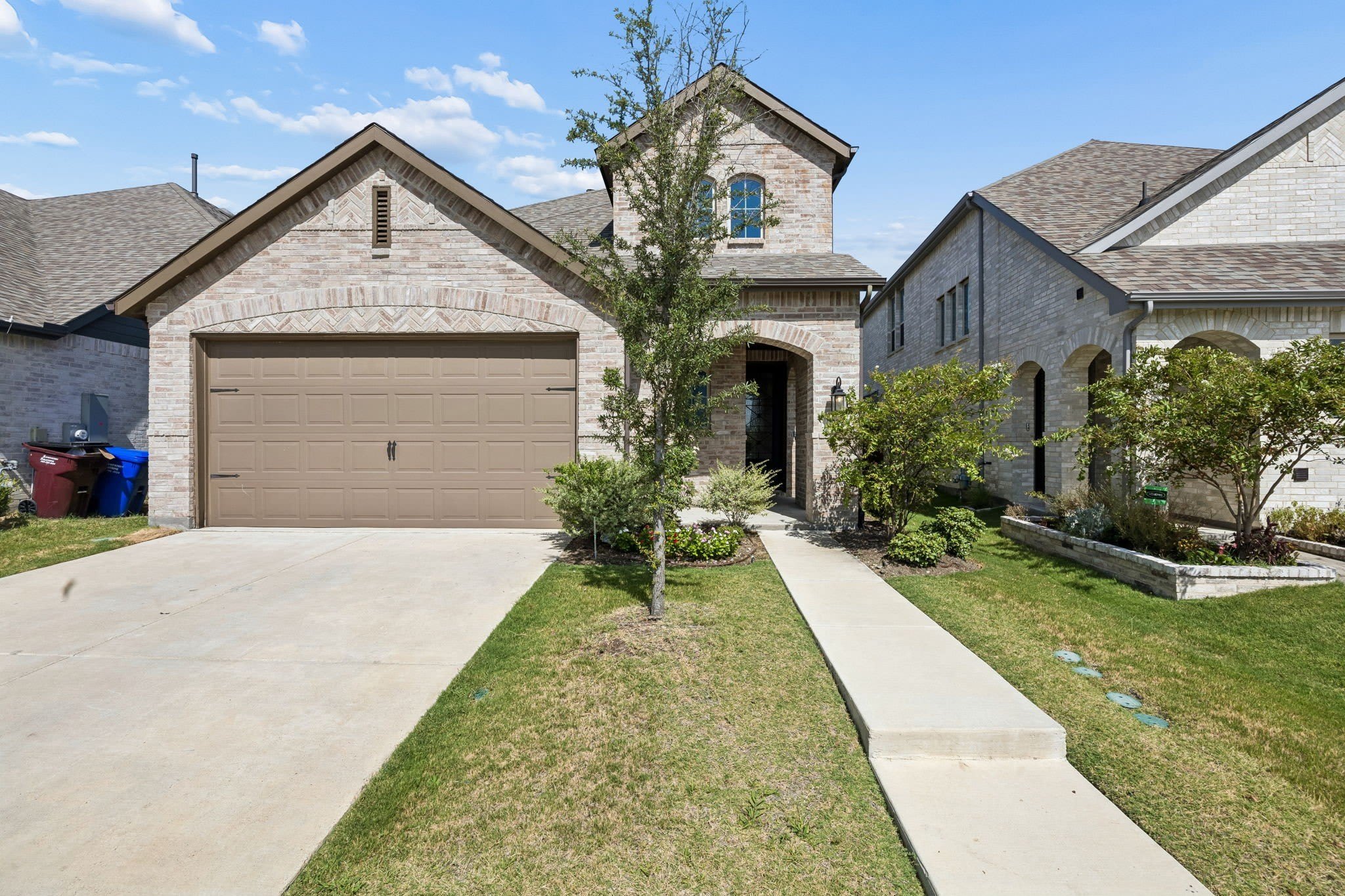 2321 Green River Road – photo 1
