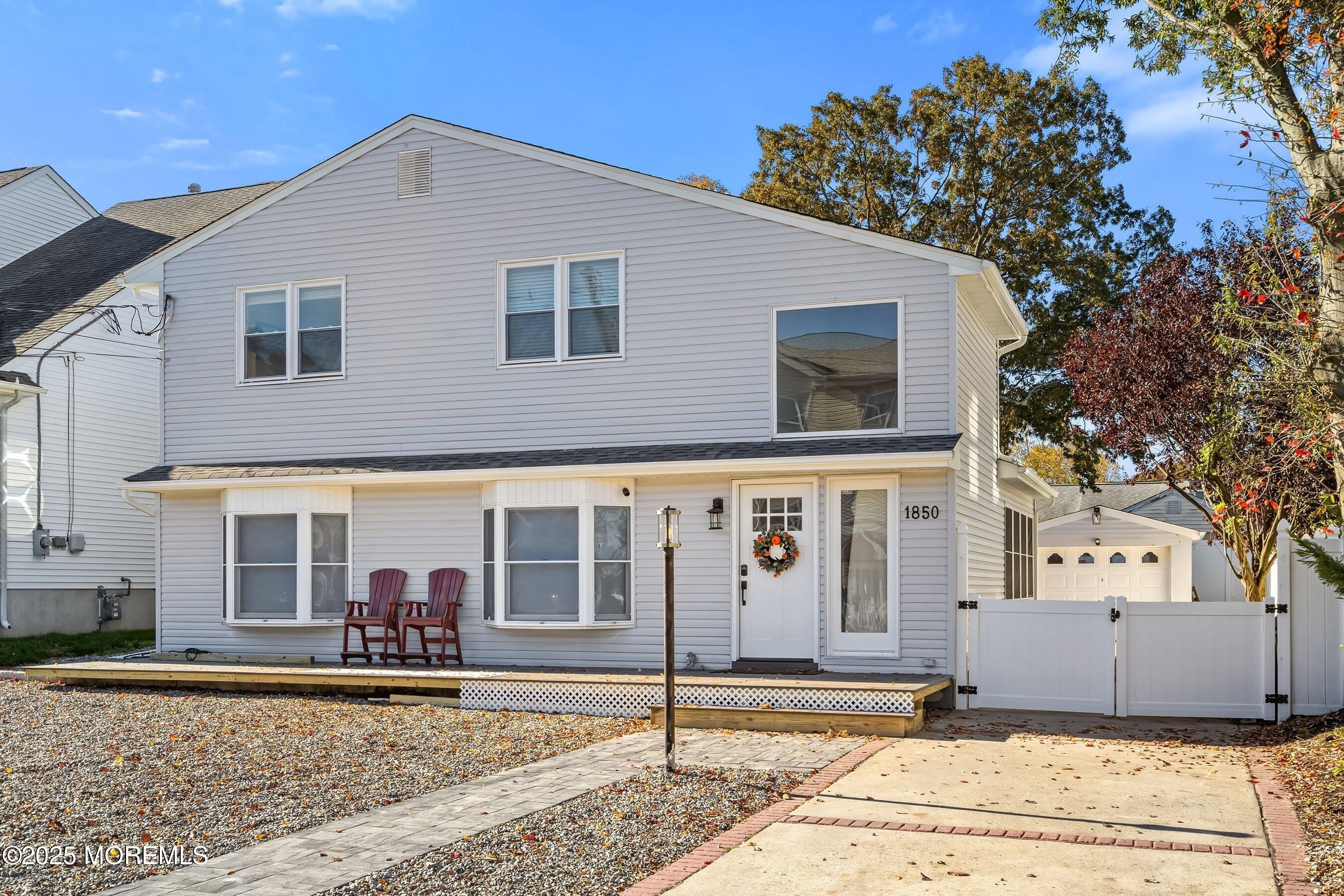 1850 Shore Boulevard – photo 2