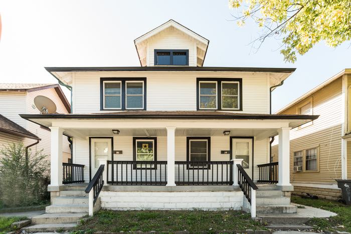 306 North Riley Avenue – photo 1