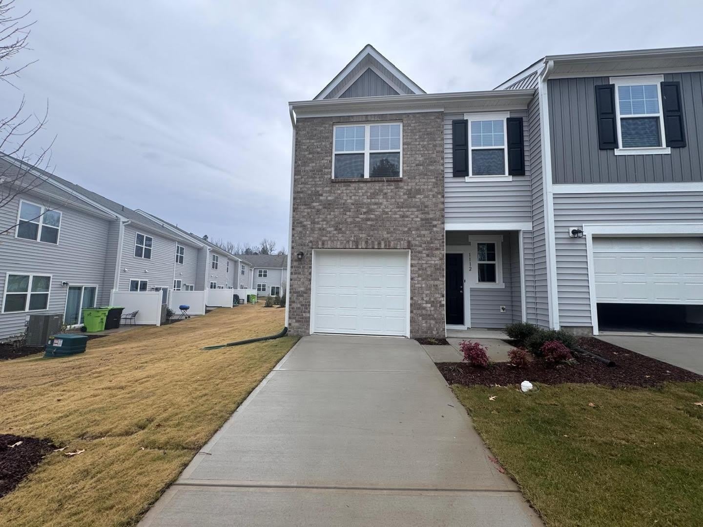 1112 Dakine Drive – photo 2