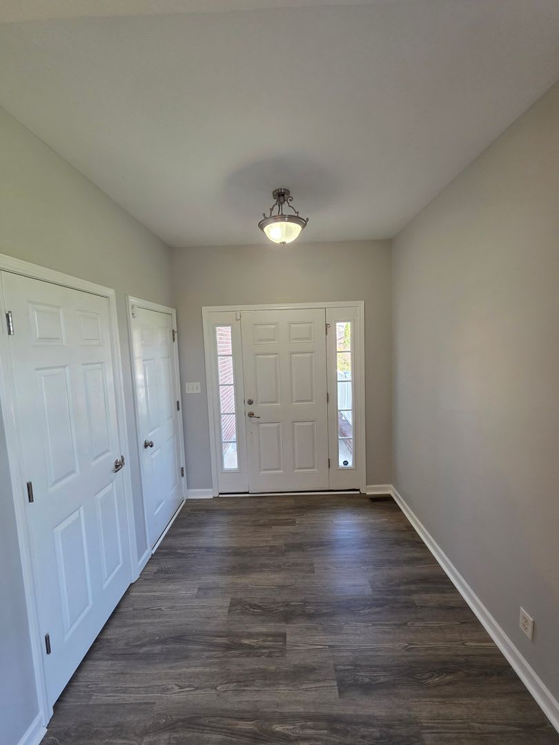 3 bed, 2 bath, 2 car garage w/ bonus room and fenced yard in W. Knoxville – photo 4