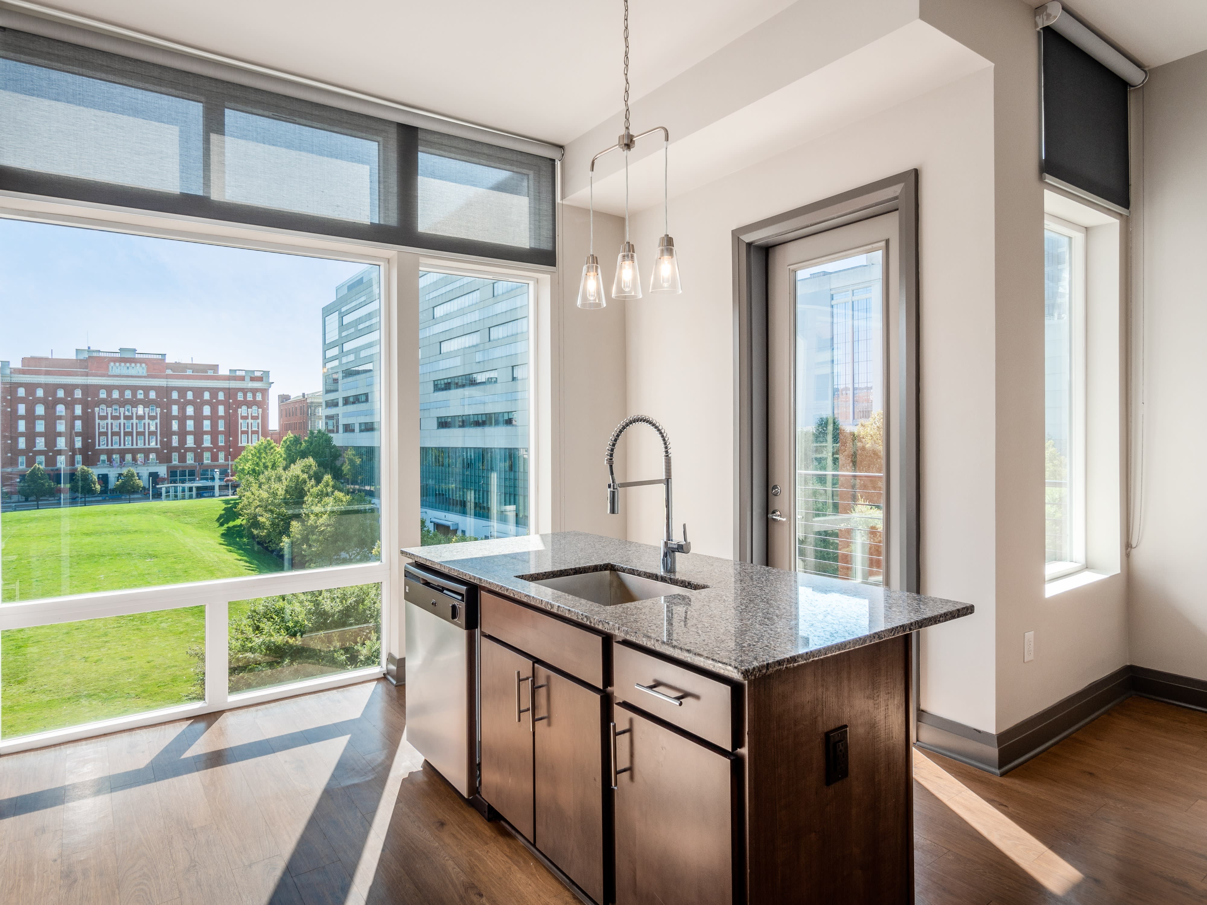 303 Front Street – photo 2