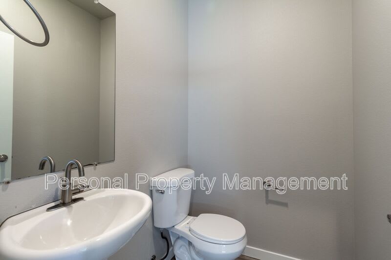 8711 NE 43rd PL – photo 5