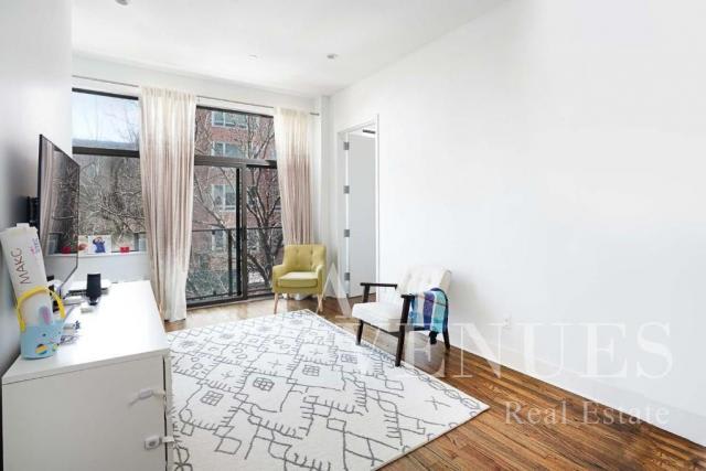 230 East 124th Street – photo 2