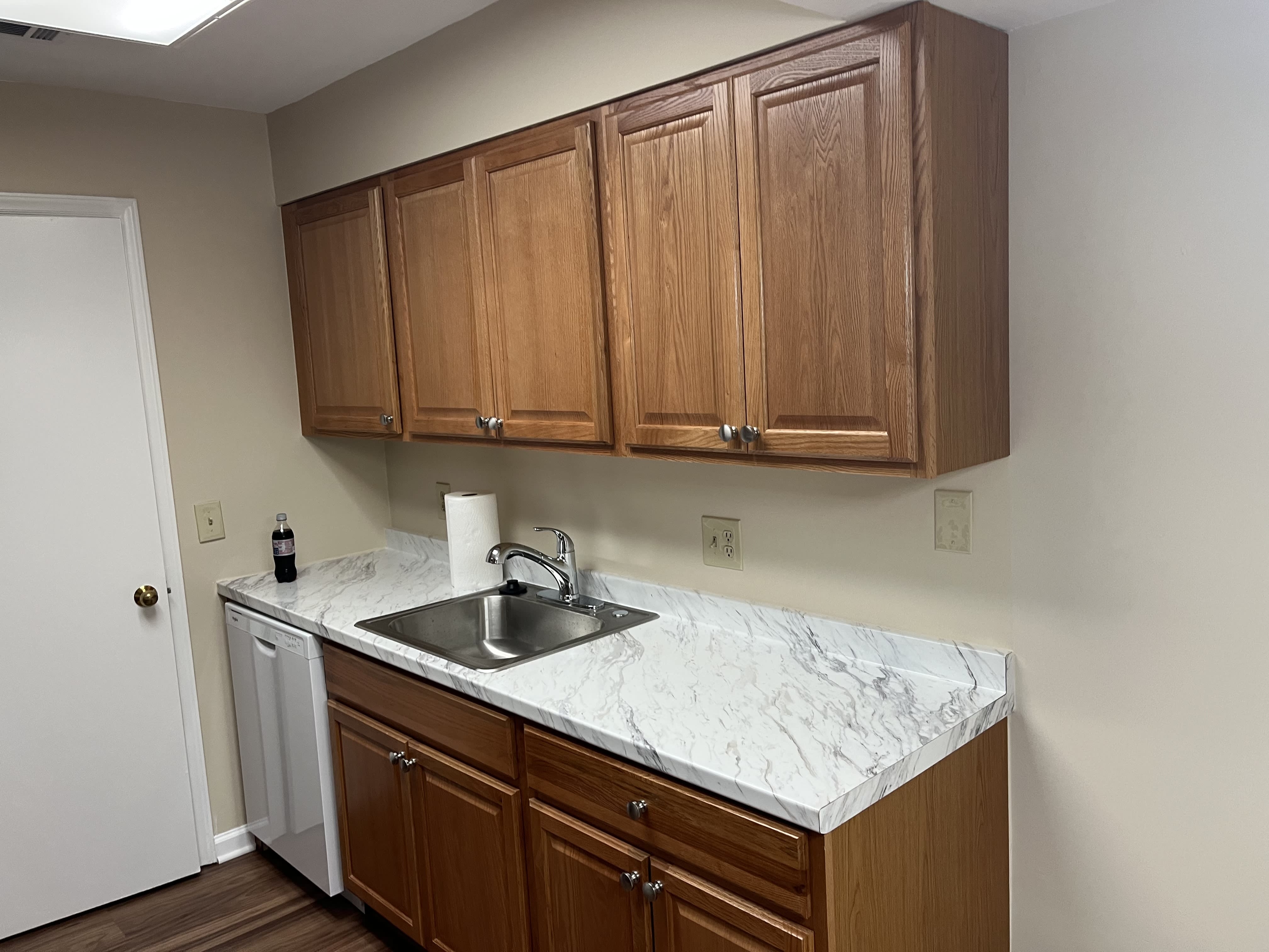 5701 Chapman Mill Drive – photo 3