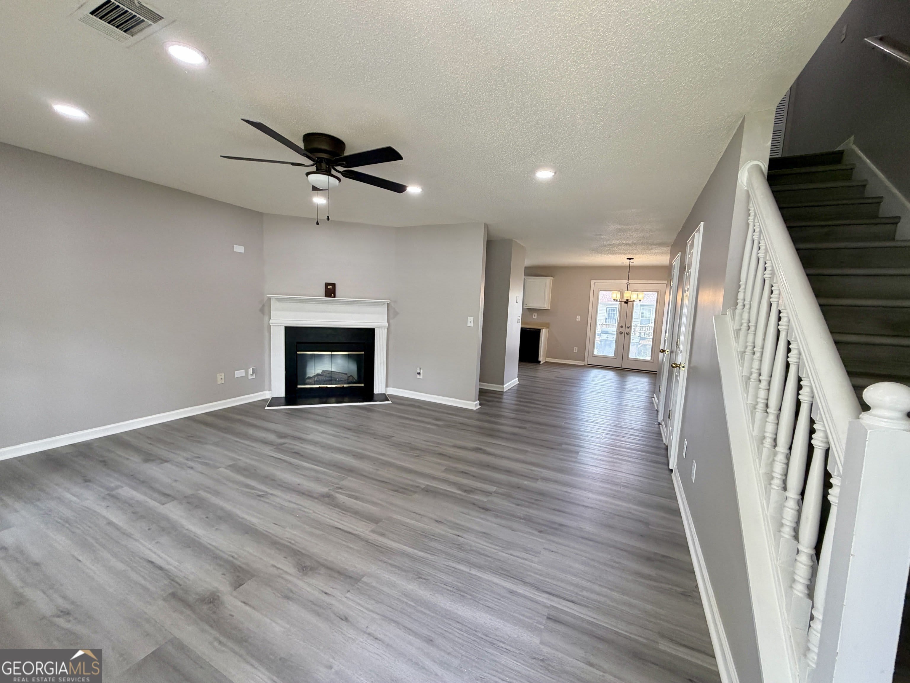 3354 Waggoner Lane – photo 3