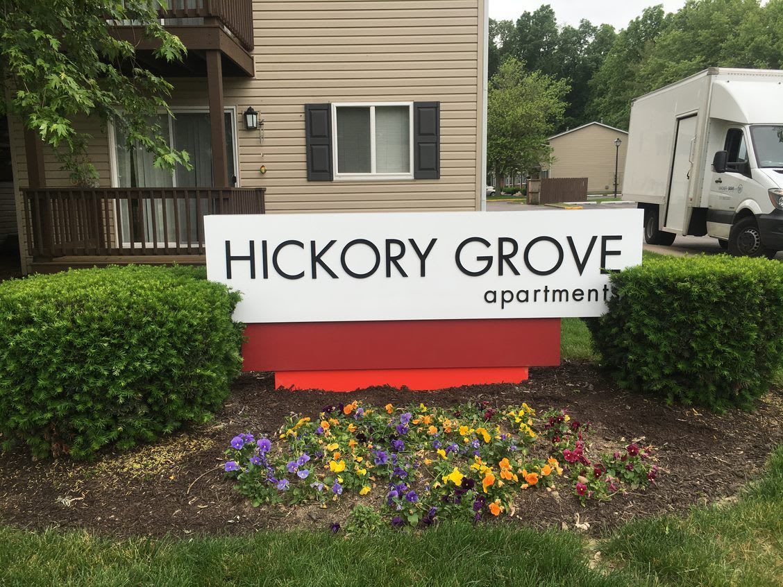 Hickory Grove Apartments – photo 1