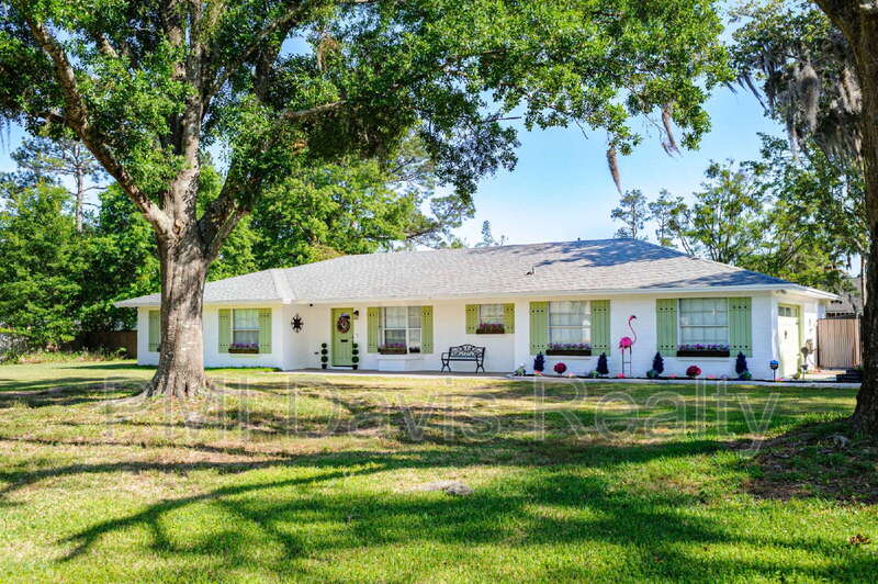 332 Whispering Woods Drive – photo 1