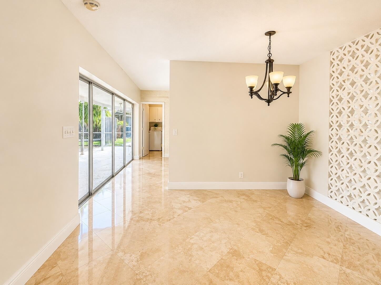 461 SW 54th Avenue – photo 5