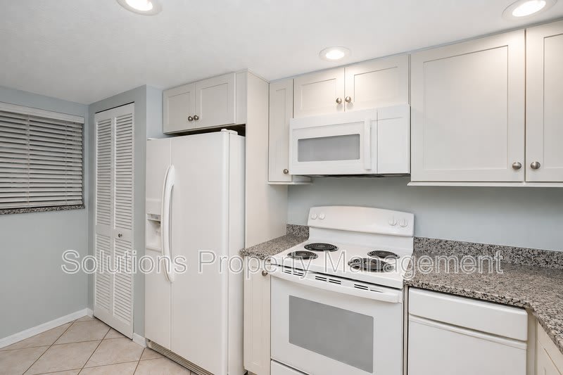 650 N Atlantic Ave – photo 5
