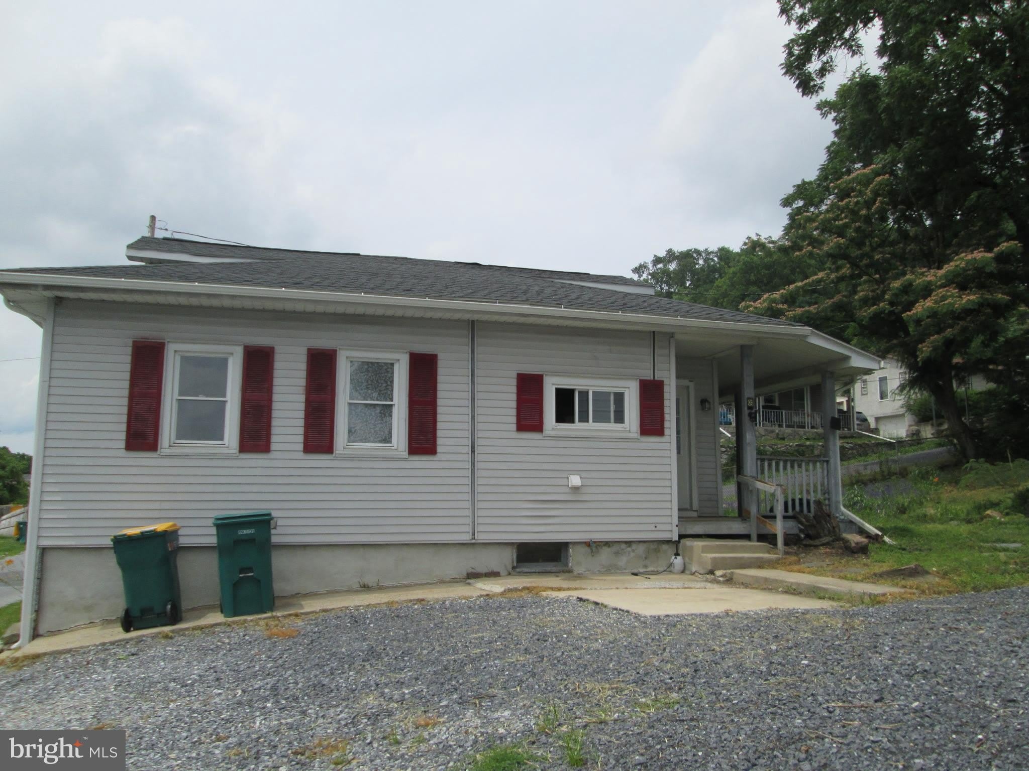 1208 LOCUST Street – photo 2