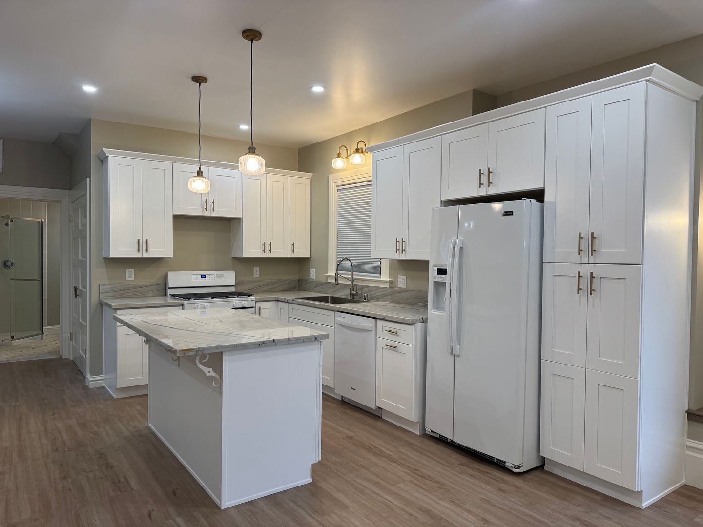 2146 C ST – photo 4