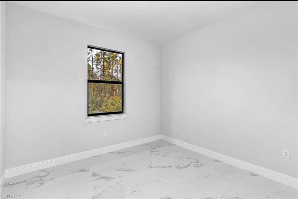 808 37th Ave Nw – photo 2