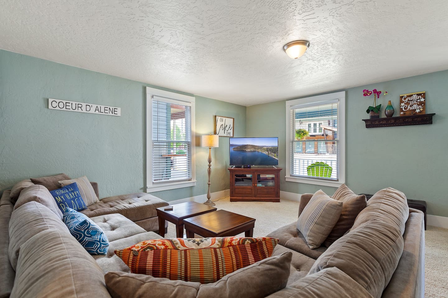 806 East Mullan Avenue – photo 2