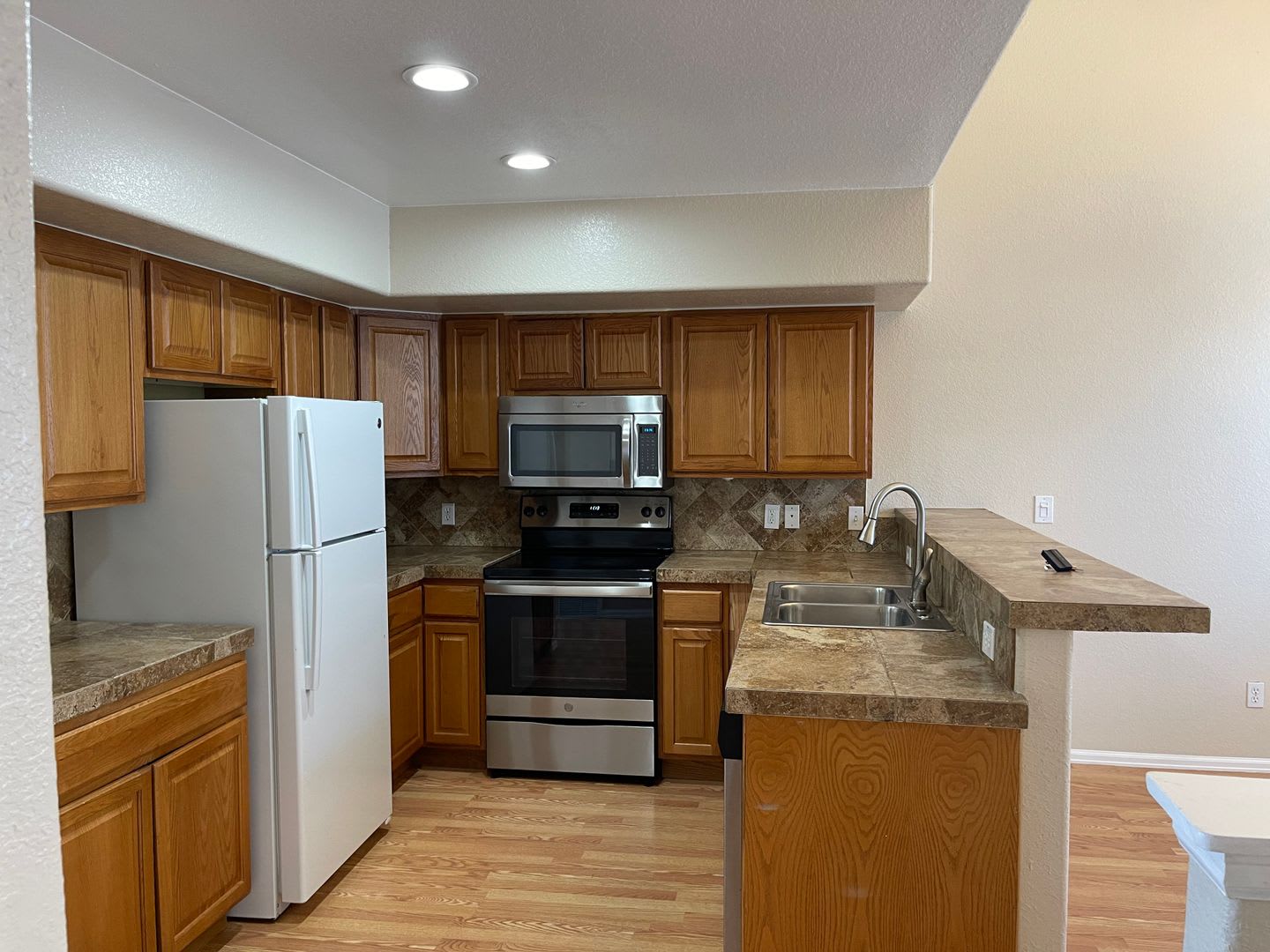 2nd floor – photo 2