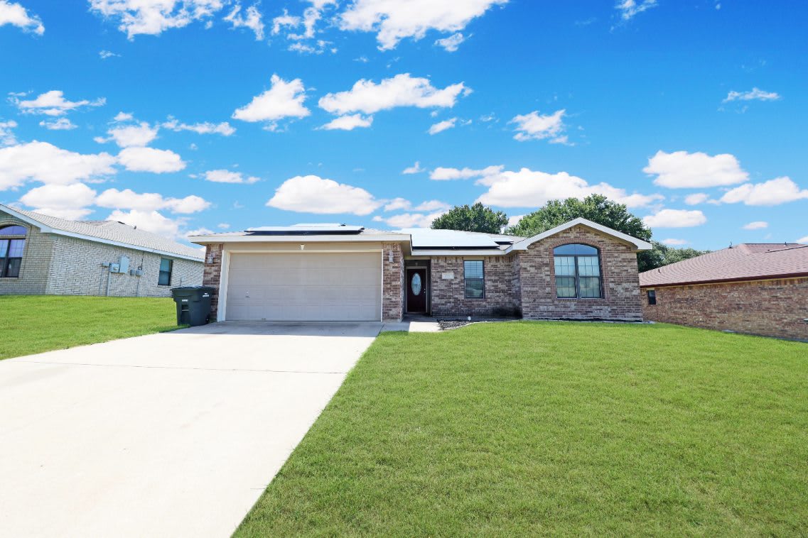 1123 Marlee Cir – photo 1