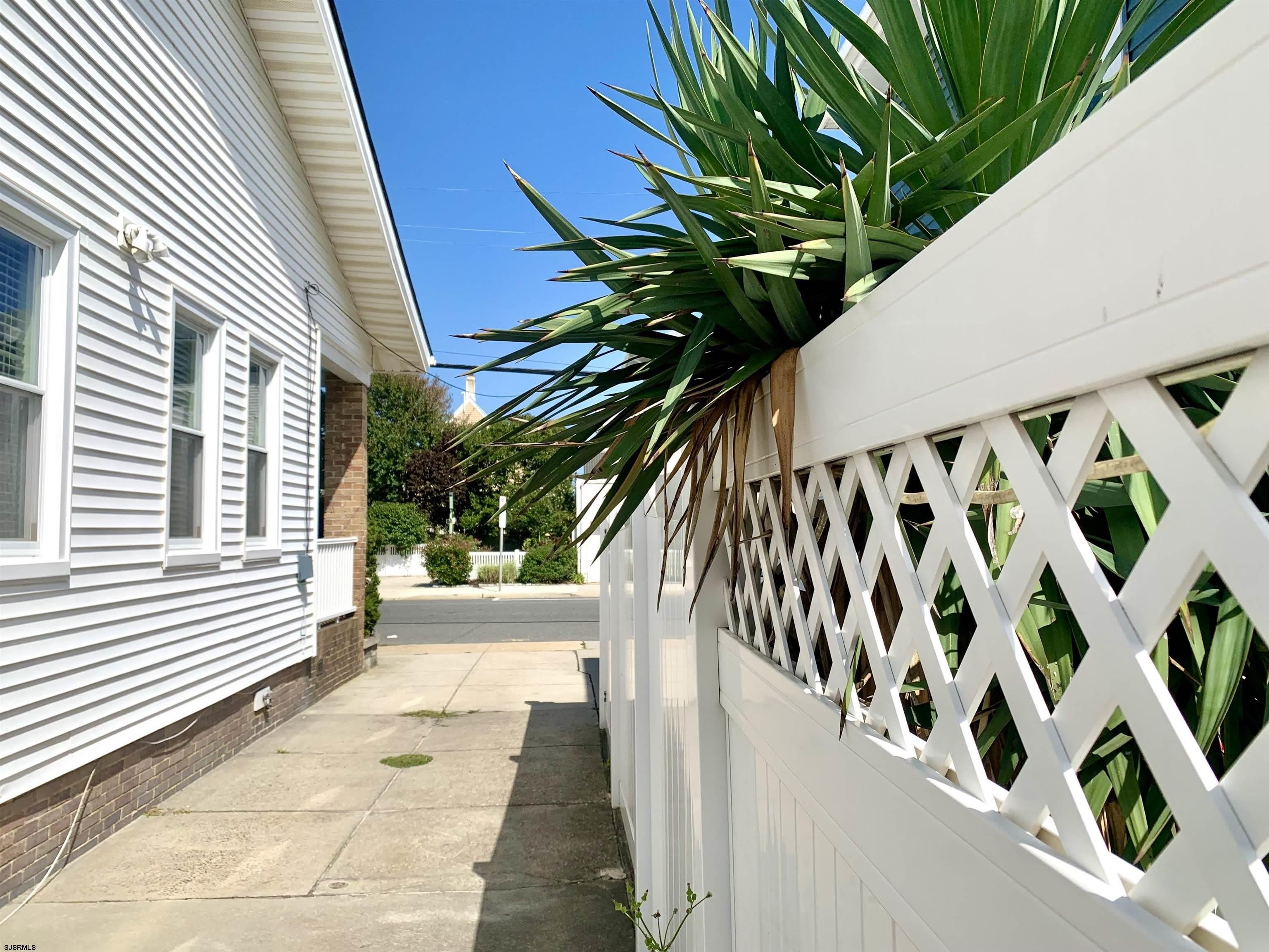 2 N Wyoming Ave – photo 2