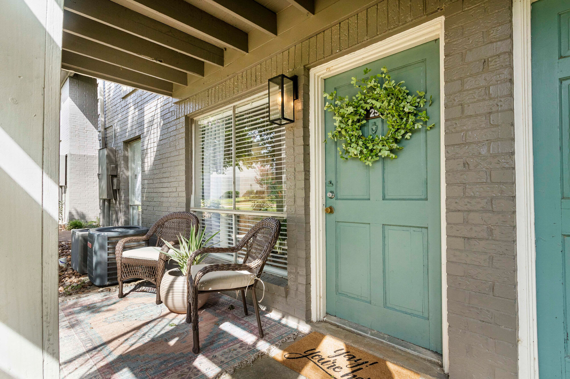 Nice 4 Bed 4 Bath Townhome – photo 2